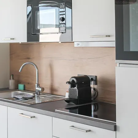 Apartmán Buddha - Stadtnah, Balkon, Parkplatz, E-ladestation Fuer Autos & Fahrraeder, Fitnessstudio