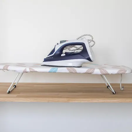 Buddha - Stadtnah, Balkon, Parkplatz, E-ladestation Fuer Autos & Fahrraeder, Fitnessstudio