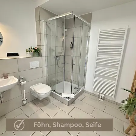 Buddha - Stadtnah, Balkon, Parkplatz, E-ladestation Fuer Autos & Fahrraeder, Fitnessstudio