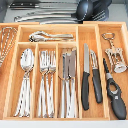 Apartmán Buddha - Stadtnah, Balkon, Parkplatz, E-ladestation Fuer Autos & Fahrraeder, Fitnessstudio Koblenc