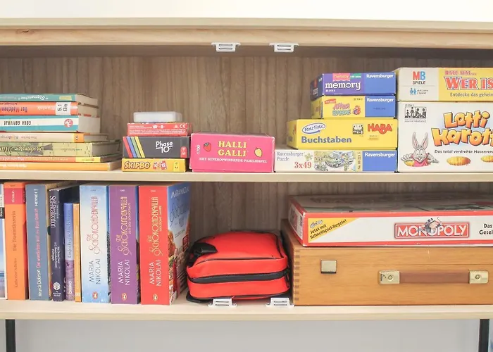 Buddha - Stadtnah, Balkon, Parkplatz, E-ladestation Fuer Autos & Fahrraeder, Fitnessstudio Appartement *