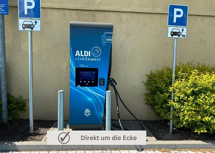 Appartement Buddha - Stadtnah, Balkon, Parkplatz, E-ladestation Fuer Autos & Fahrraeder, Fitnessstudio