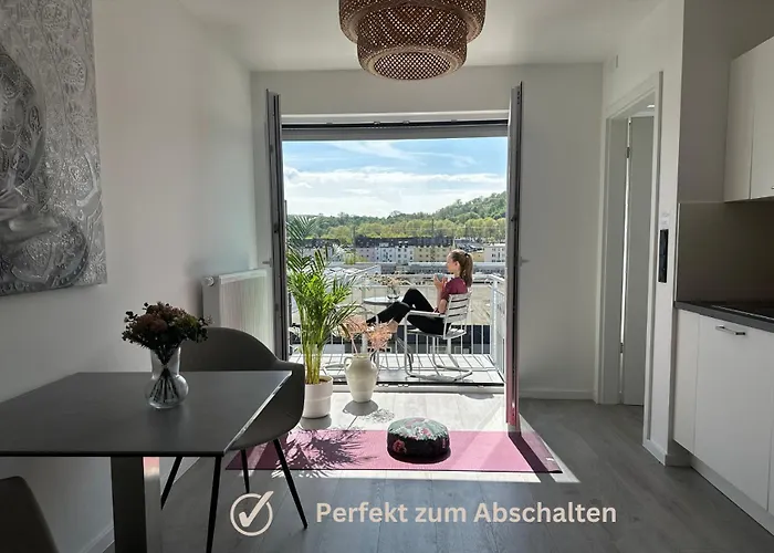 Appartement Buddha - Stadtnah, Balkon, Parkplatz, E-ladestation Fuer Autos & Fahrraeder, Fitnessstudio